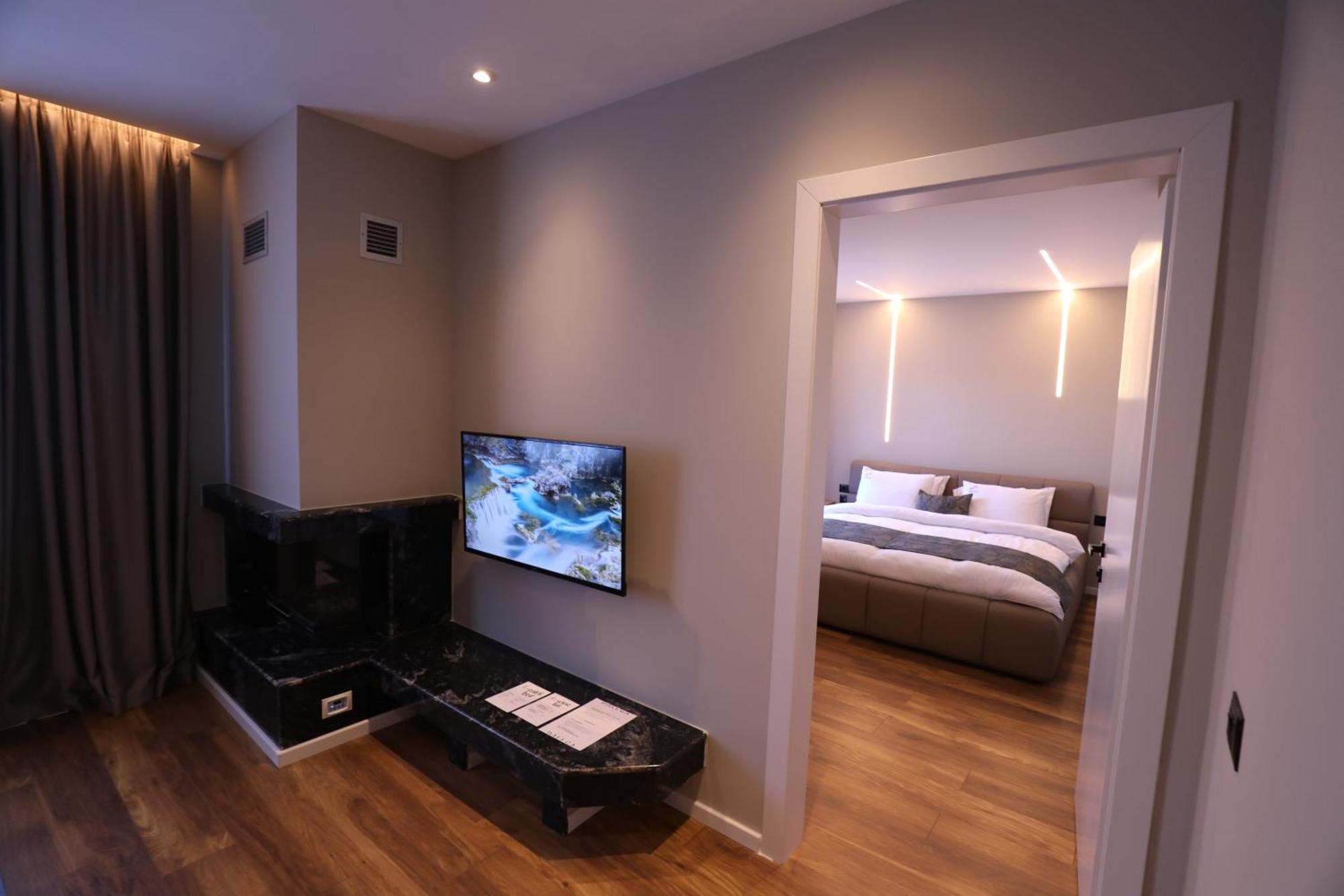 Dallga Suites Tushemisht ภายนอก รูปภาพ