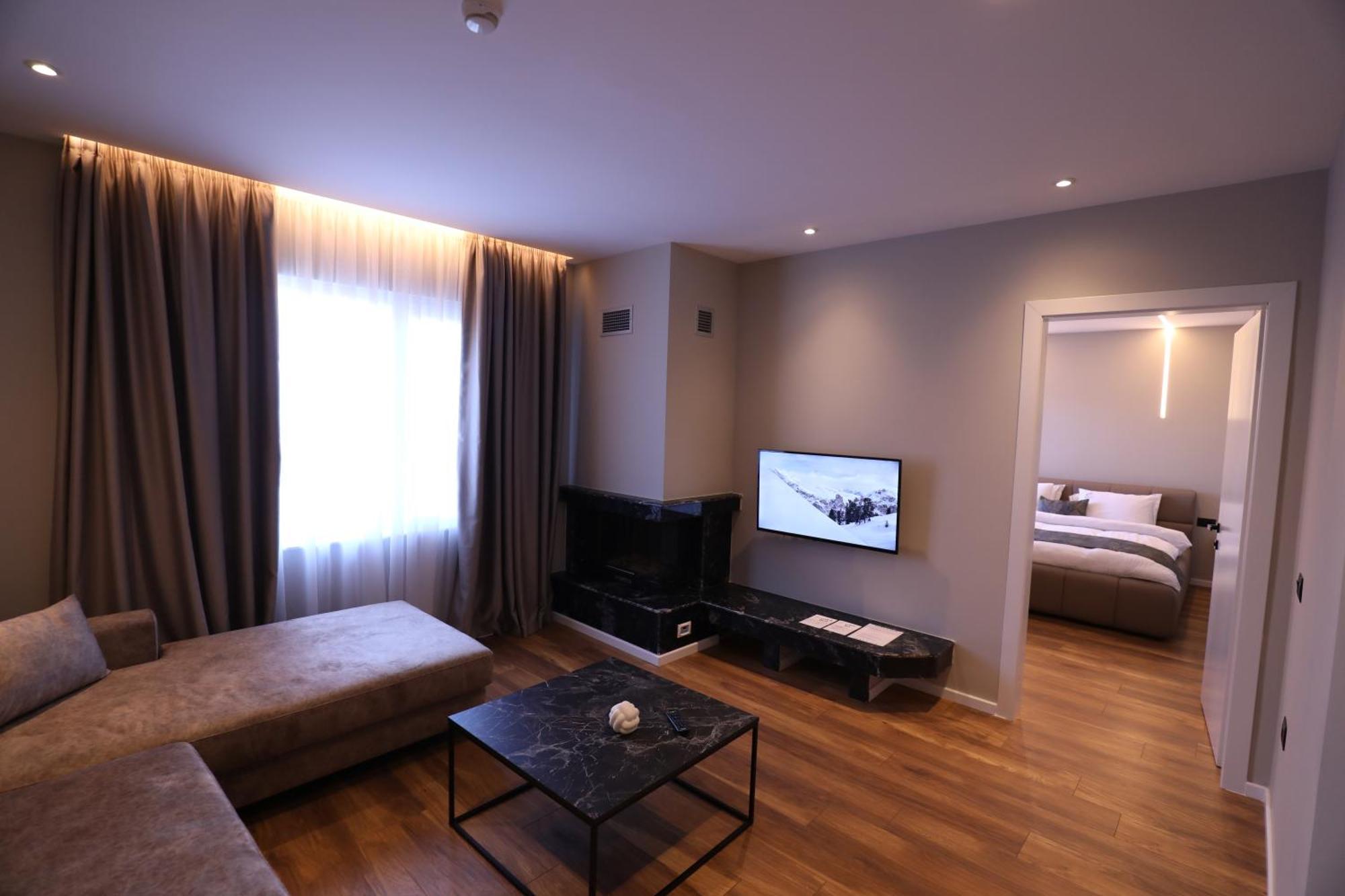 Dallga Suites Tushemisht ภายนอก รูปภาพ