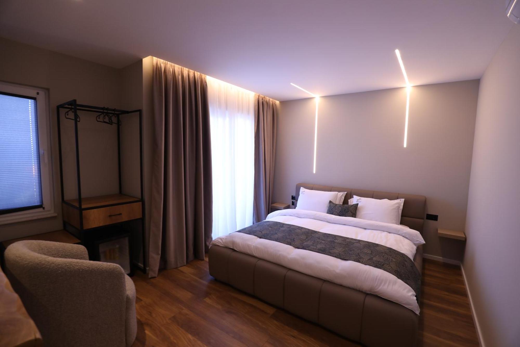 Dallga Suites Tushemisht ภายนอก รูปภาพ